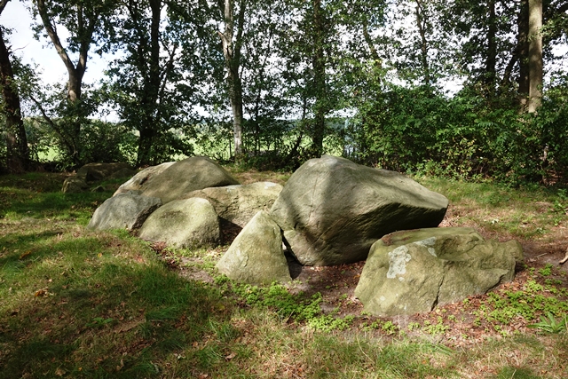 Großsteingrab Wahrsteene